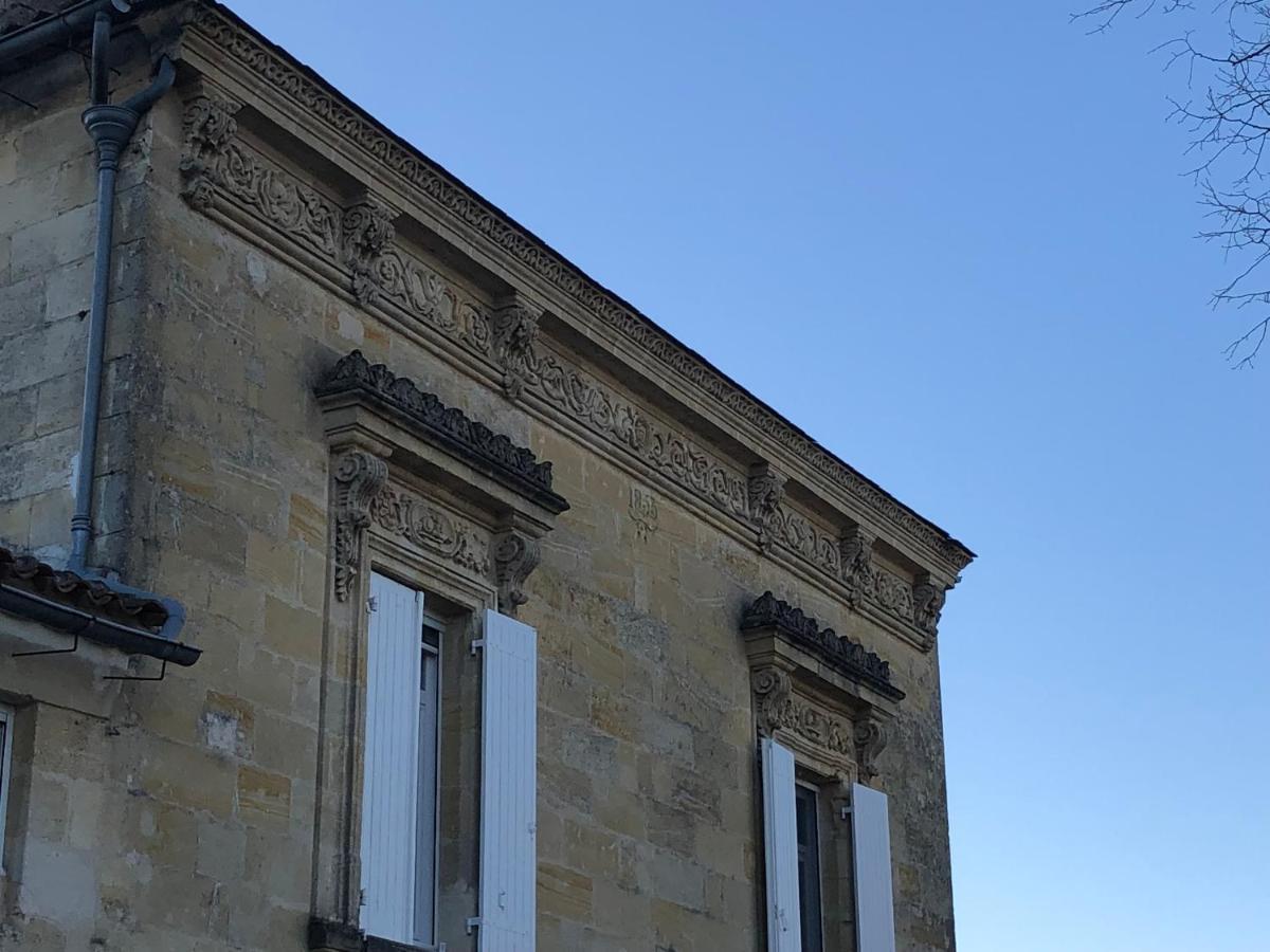 Le Numero 15 Saint-Seurin-sur-l'Isle Exterior photo